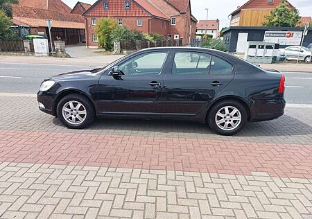 Skoda Octavia 1.8 TSI TÜV/NEU 12 Monate Garantie Auf Wunsch
