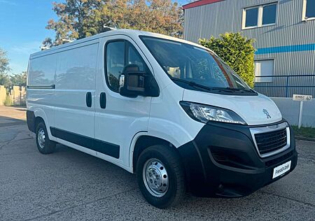 Peugeot Boxer Kasten 330 L2H1 Premium BlueHDi 130
