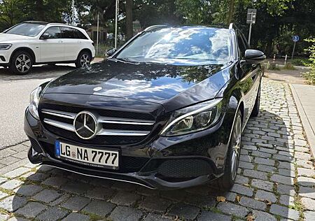 Mercedes-Benz C 220 (BlueTEC) d T 7G-TRONIC Avantgarde