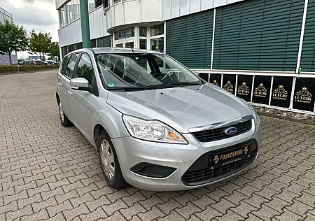 Ford Focus Style Tüv & Service Neu * S-Heft * Klima