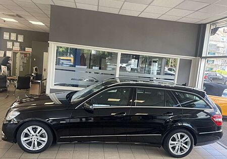 Mercedes-Benz E 220 T CDI Avantgarde Autom T-Leder Navi PDC