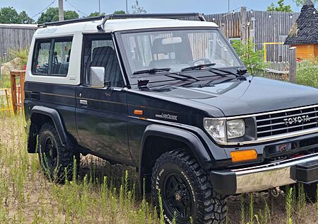 Toyota Land Cruiser LJ 73 Hardtop