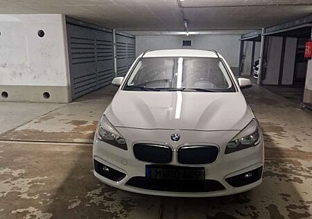 BMW 216 d