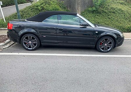 Audi A4 Cabriolet 1.8 T. S line