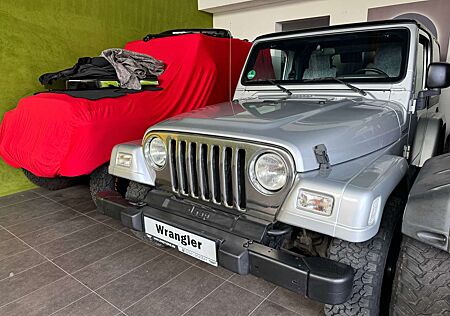 Jeep Wrangler TJ 2.4 Liter,5.Gang, G-Kat Euro3