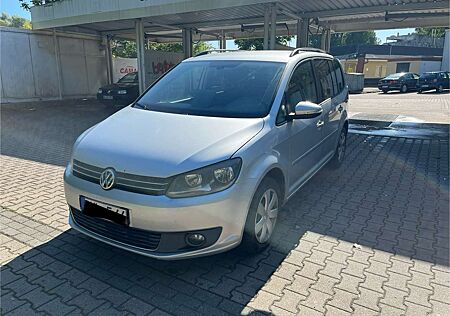 VW Touran Volkswagen Comfortline