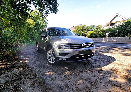 VW Tiguan Volkswagen 2.0 TDI SCR (BlueMotion Technology) DSG Hig