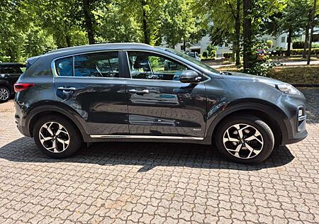 Kia Sportage Vision 4WD 1.6 CDI AUTOMAT.12499,-NETTO