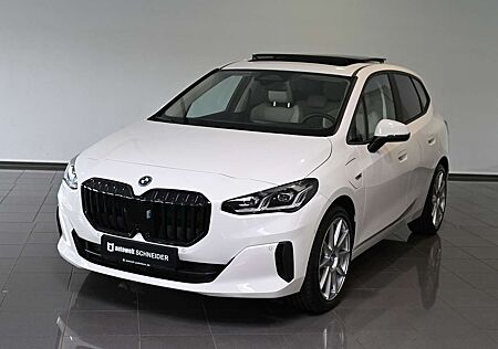 BMW 225 e xDrive AHK Pano HUD
