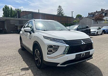 Mitsubishi Eclipse Cross Plugin Hybrid PHEV 4WD Select Navi