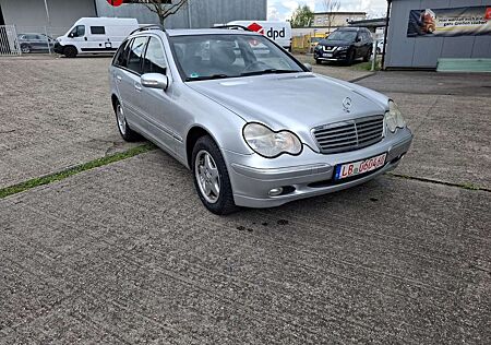 Mercedes-Benz C 200 T Kompressor Elegance