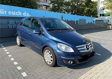 Mercedes-Benz B 180 CDI Autotronic