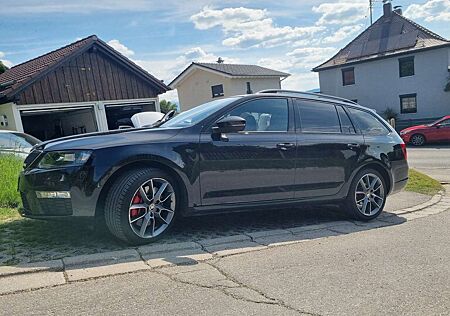 Skoda Octavia Combi 2.0 TSI (Green tec) RS