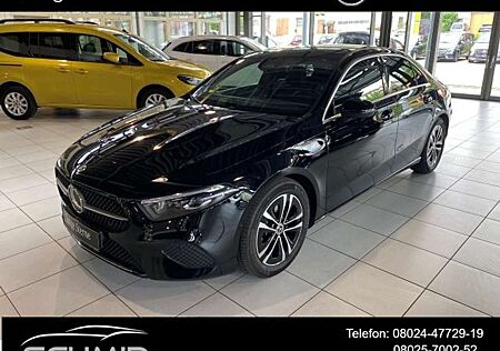 Mercedes-Benz A 200 Limo Progressive Line Standhzg MBeam Burme