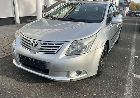 Toyota Avensis Kombi Edition