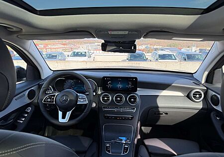 Mercedes-Benz GLC 300 de 4Matic 9G-TRONIC*Panorama*Leder*LED*Virtual-CP