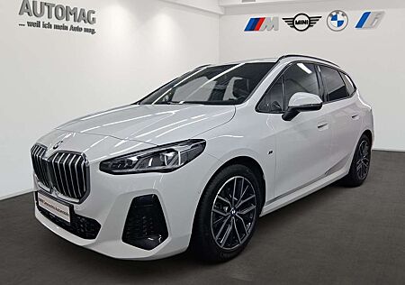 BMW 220 i Active Tourer*LiveCockpitProf.*HeadUp*DrivingAss