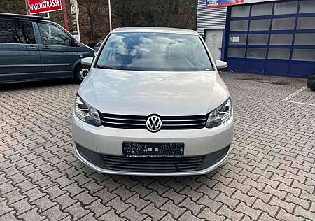 VW Touran Volkswagen Trendline Xenon Navi Klima2 Hand inkl Neu Tüv