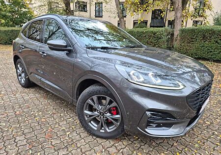 Ford Kuga ST-Line X 2.0 TDCI4WDAUT. LEDER 13999NETTO