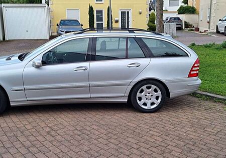 Mercedes-Benz C 220 T CDI Automatik Elegance mit 116.682 KM