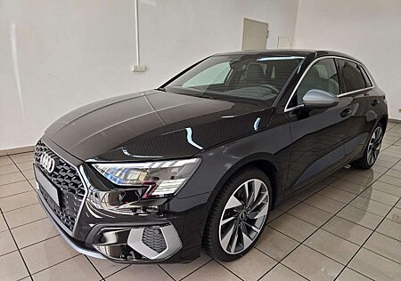Audi A3 Sportback 35 TFSI edition one S Line Matrix 18"