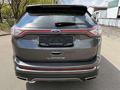 Ford Edge Vignale 4x4 Panorama AHK Leder HU 12.2026
