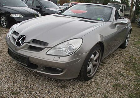 Mercedes-Benz SLK 200 Kompressor (171.442)