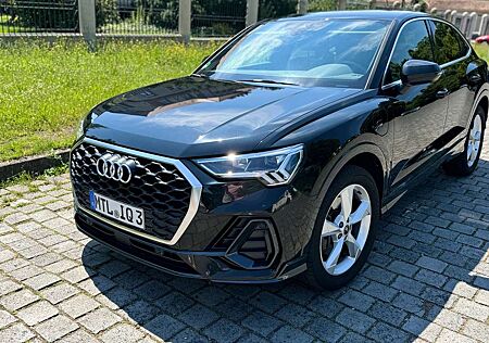 Audi Q3 45 TFSI e basis