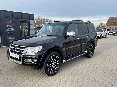 Mitsubishi Pajero 3.2 DI-D Top 2HD Xenon Scheckheft Leder