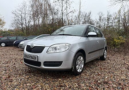 Skoda Fabia Ambiente/1.HAND/WENIG KM / TÜV NEU /SERVICE NEU