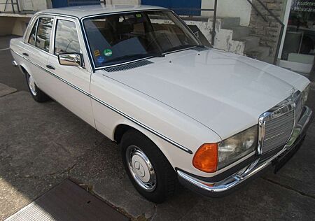 Mercedes-Benz 280