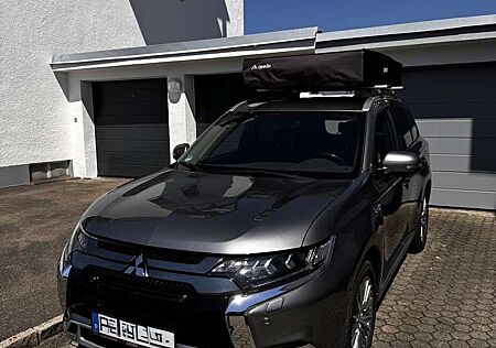 Mitsubishi Outlander 2.4 4WD Plug-In Hybrid Spirit+
