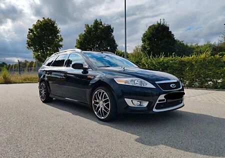 Ford Mondeo Turnier 2.5 Titanium S