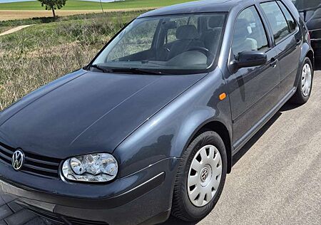 VW Golf Volkswagen 1.4