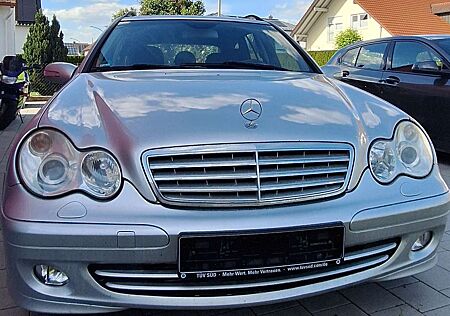 Mercedes-Benz C 180 T Kompressor Classic