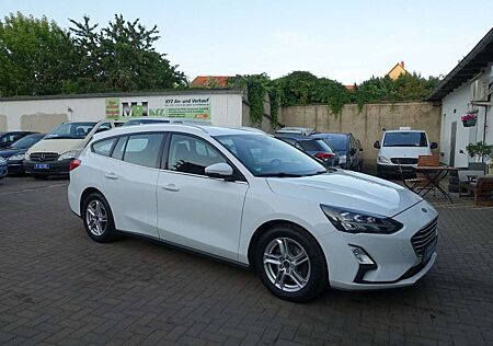 Ford Focus Turnier 1,5 TDCi, EU6, Navi, LED, WRäder !