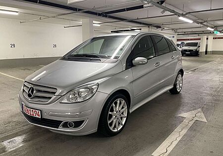 Mercedes-Benz B 200 B -Klasse