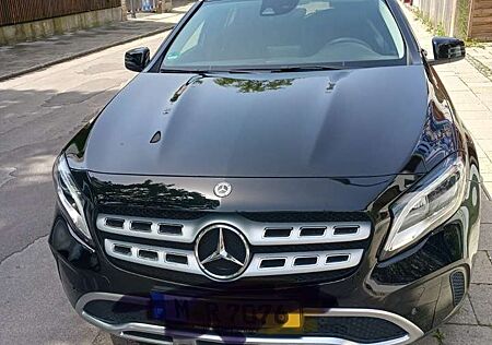 Mercedes-Benz GLA 180 GLA+180+Style