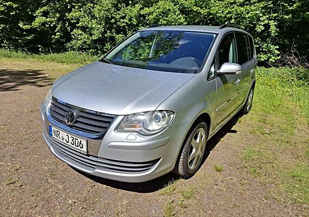 VW Touran Volkswagen 1.6 United
