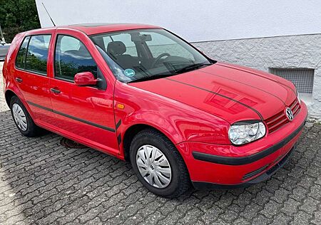 VW Golf Volkswagen Lim eGSD