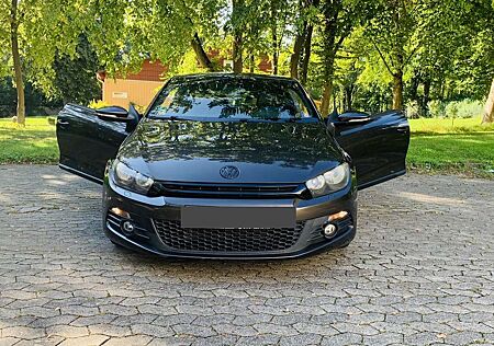 VW Scirocco Volkswagen 1.4 TSI DSG