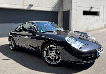 Porsche 996 Carrera 911 () Coupé, nur 44Tkm, unfallfrei