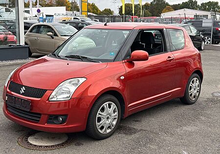 Suzuki Swift gebraucht kaufen Suzuki Swift Lim. Club 1-Hand-TÜV NEU-INSPEKTION NEU