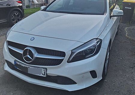 Mercedes-Benz A 180 BlueEFFICIENCY Edition