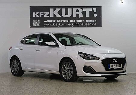 Hyundai i30 Fastback 1.0 T-GDI ISG Trend! NAVI