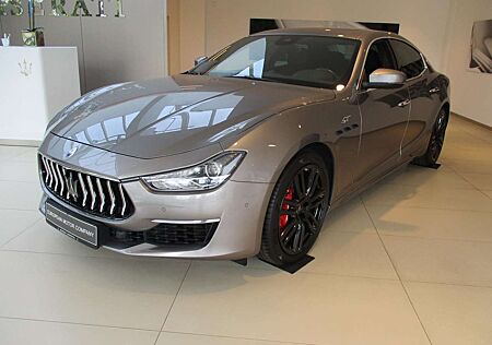 Maserati Ghibli GT MHEV Hybrid