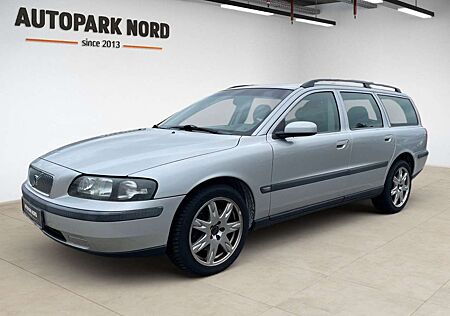 Volvo V70 2.4 Summum/2.Hand/KLIMAAUT./SHZ/TEMP/ALU