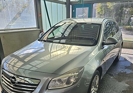 Opel Insignia 2.0 CDTI Sports Tourer Automatik Sport