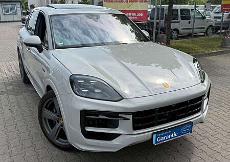 Porsche Cayenne E-Hybrid*SPORT-PAKET*INNO-DRIVE*HUD*CHRO