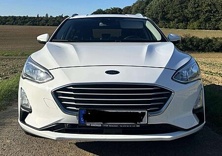 Ford Focus Turnier 1.0 EcoBoost Start-Stopp-System COOL